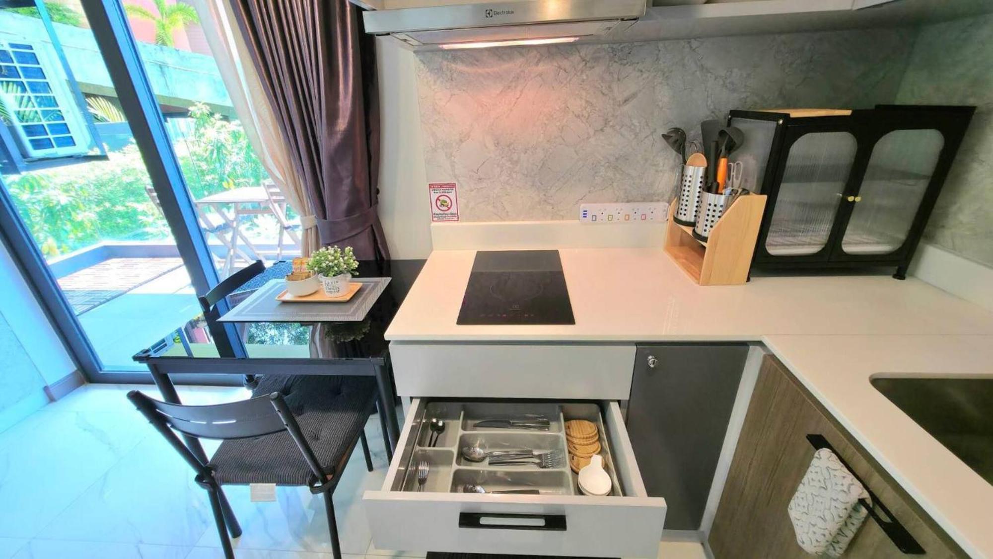 Room In Apartment - A301- Forest View Corner Unit 1Br-1Bath Ao Nang Extérieur photo